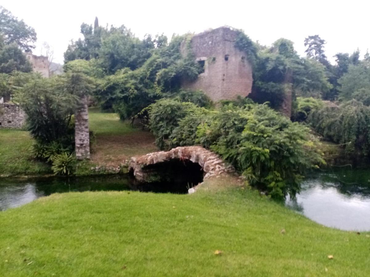 Bed and Breakfast La Bella Ninfa Sermoneta Exteriér fotografie
